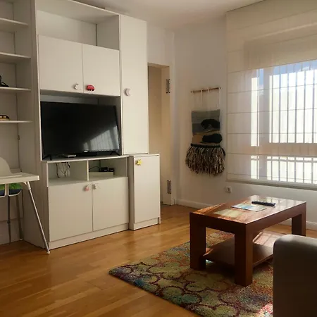 Muy Acogedor , En El Casco Antiguo.